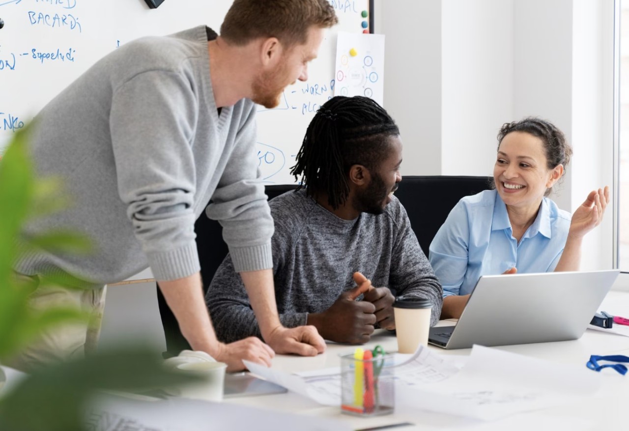 How PLM Software Enhances Collaboration Between Design and Production Teams