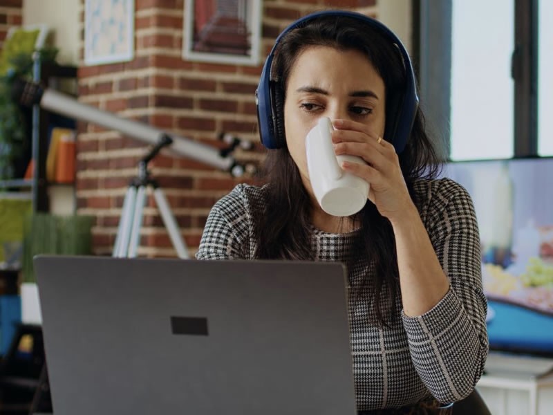 How to Call in Sick to Work