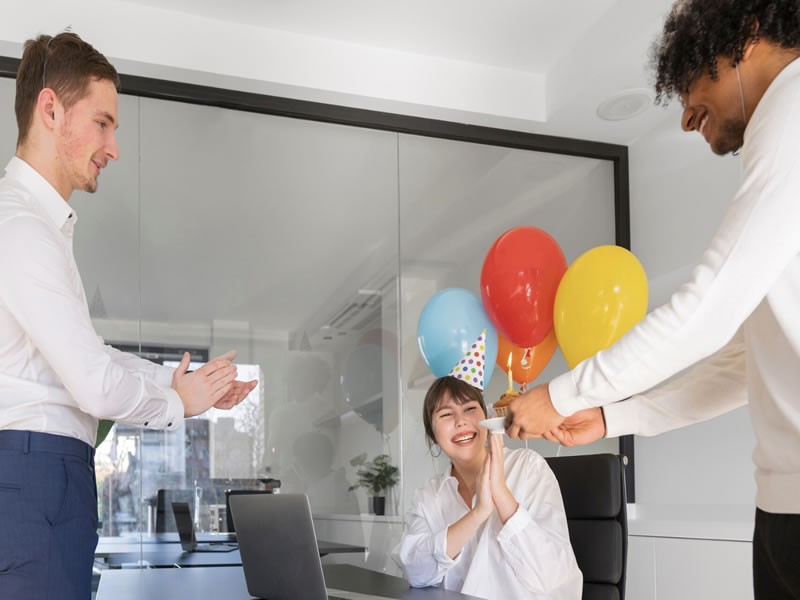 The Best Employee Engagement Ideas for Onsite and Remote Teams