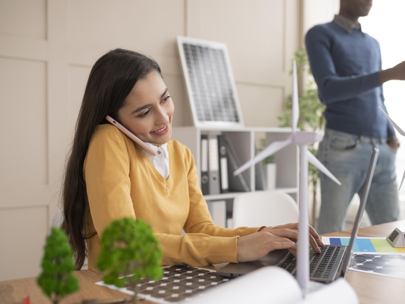 Softphone vs VoIP: What