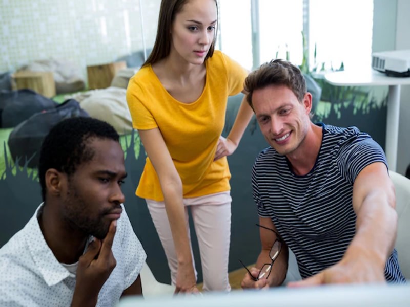 b2ap3_large_Reasons-to-improve-collaboration-in-the-workplace- Importance of collaboration in the workplace: Why its Important in 2022? - Insight Blog