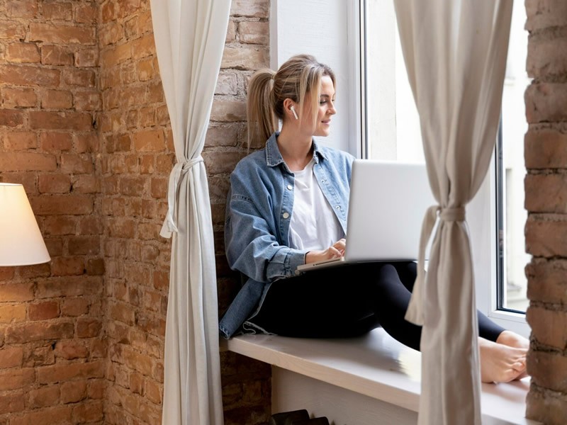 How to Stay Connected when Working Remotely