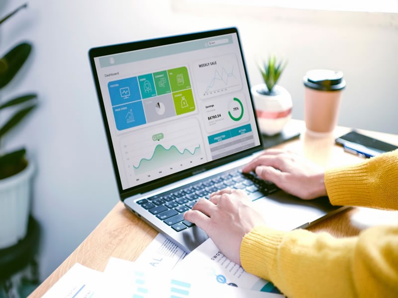 4 Ways to Tell if You Need a Corporate Governance Dashboard