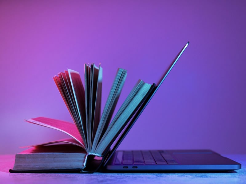 What is e-learning in education