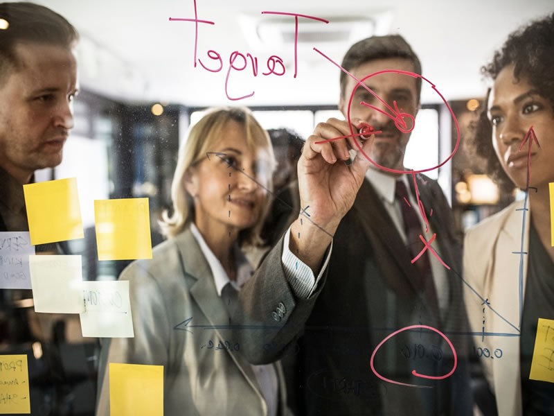 Expert Guidance on Business Setup and Communication Strategies